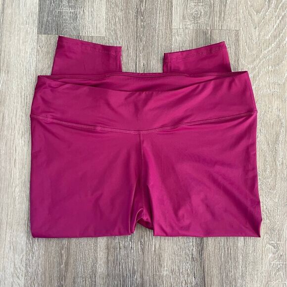 Fabletics Fuchsia Pink Raspberry Color Crop Legging - Plus Size: 2X - Picture 4 of 8